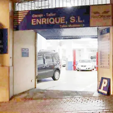 Acogedor, Con Garaje, Centrico. 公寓 比戈