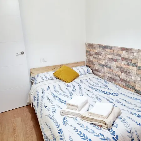 Apartment Acogedor, Con Garaje, Centrico. Vigo