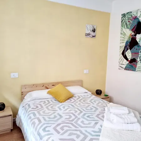 Acogedor, Con Garaje, Centrico.