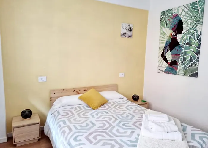 Acogedor, Con Garaje, Centrico.